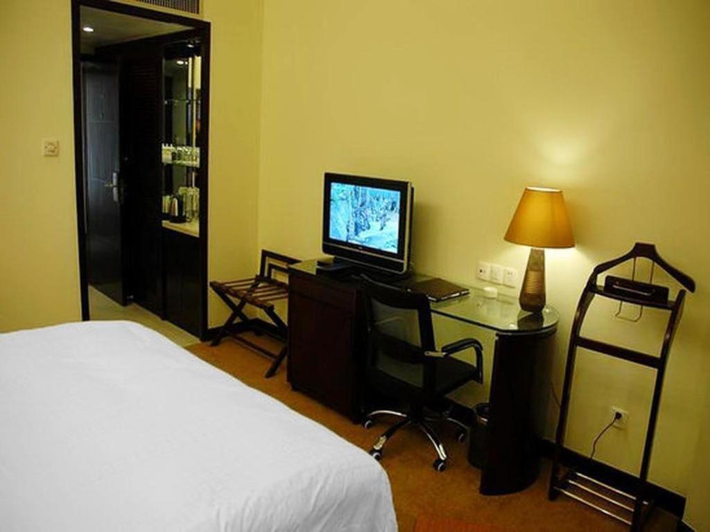 Nanying Hotel